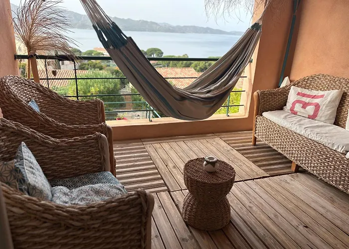 Vue Sur Le Golfe De Florent *